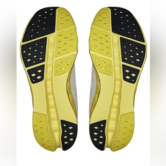 On Women's Cloudsurfer 2 Running Shoes size 9 NIB Grey/Lime color - Picture 3 of 6